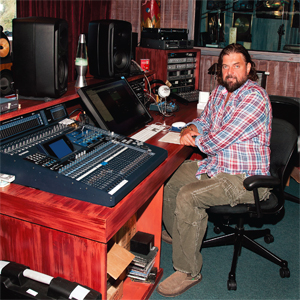 Beatles, Pink Floyd Engineer Alan Parsons Rips Audiophiles